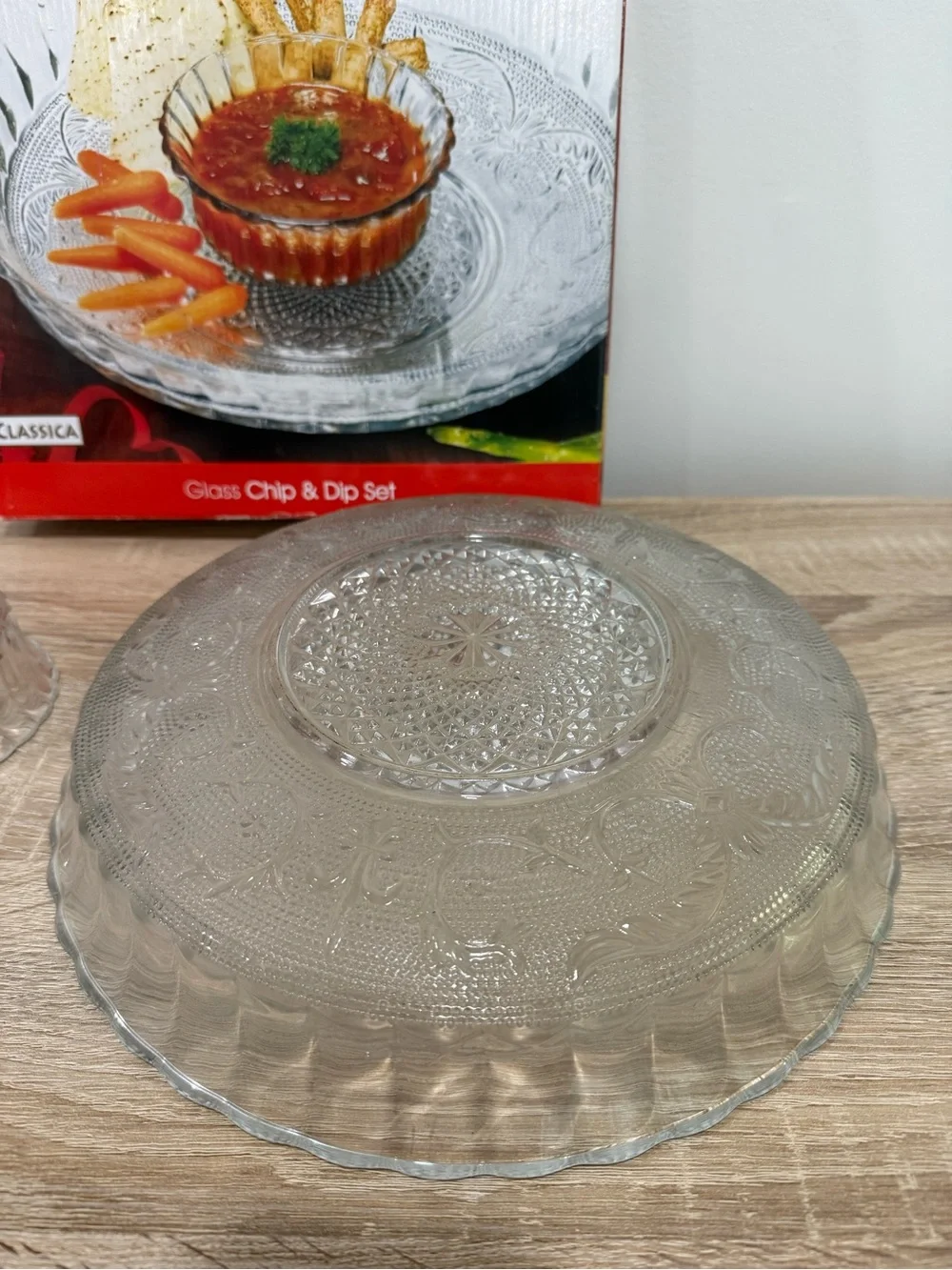 Classica Glass Chip and Dip Set 2 Piece Platter Serving Bowl Party Platter Box
